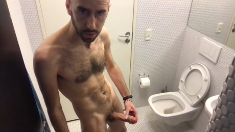 borntobehard  18-01-2022